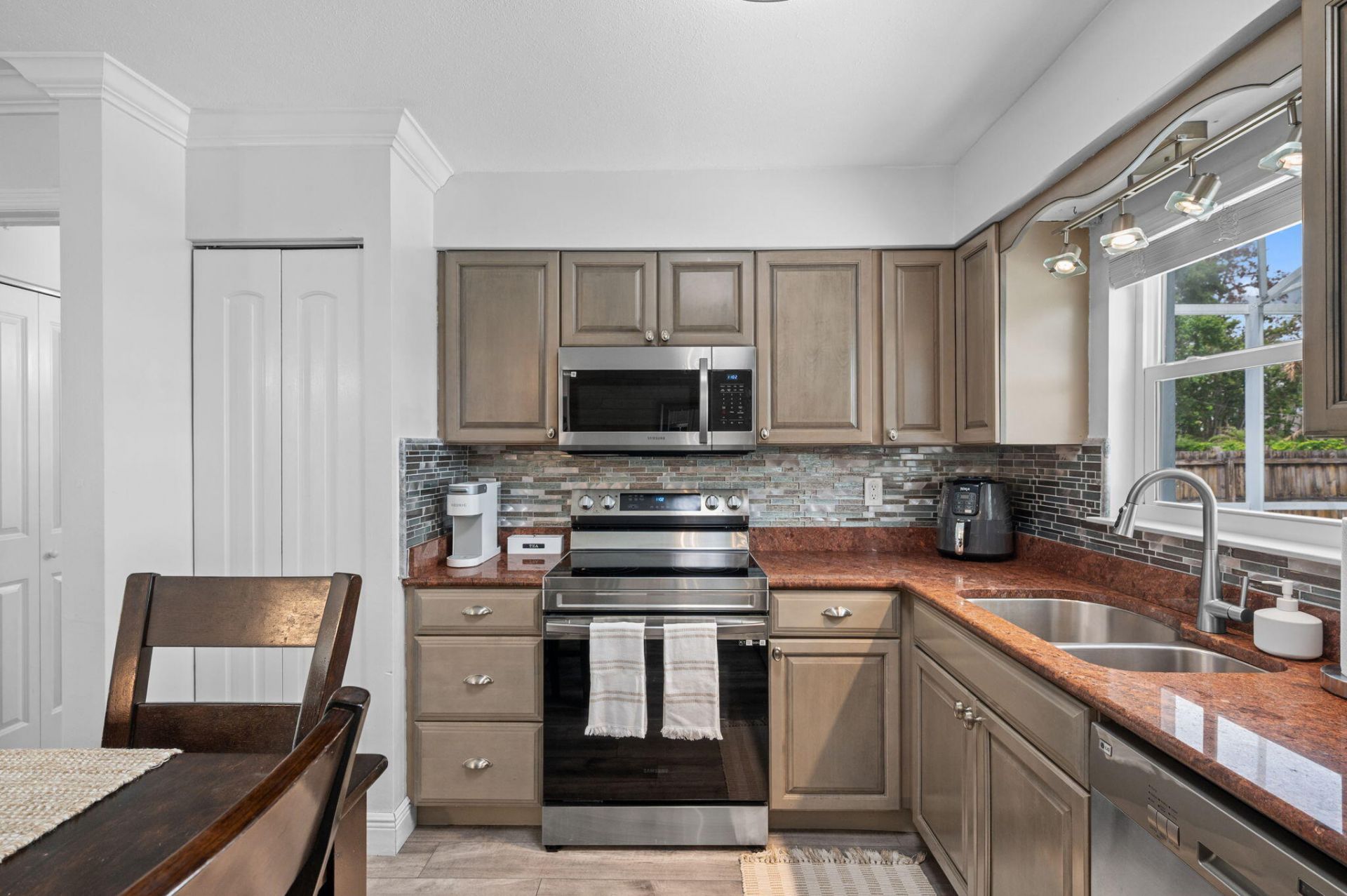 265 SE Todd Avenue, Port Saint Lucie, FL 34983 Photo