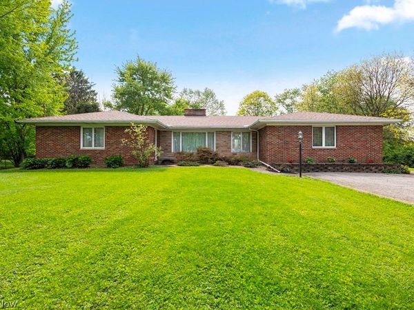 13720 Durkee Road , Grafton, OH 44044