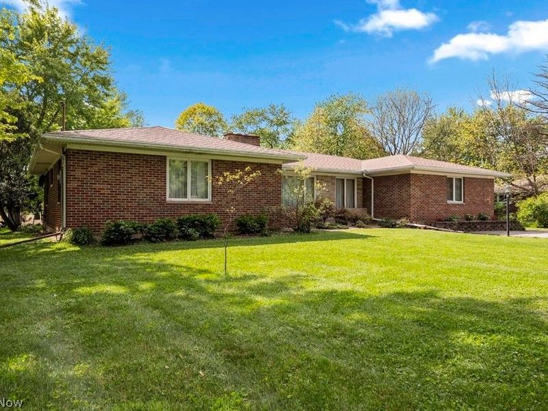 13720 Durkee Road, Grafton, OH 44044 Photo 2