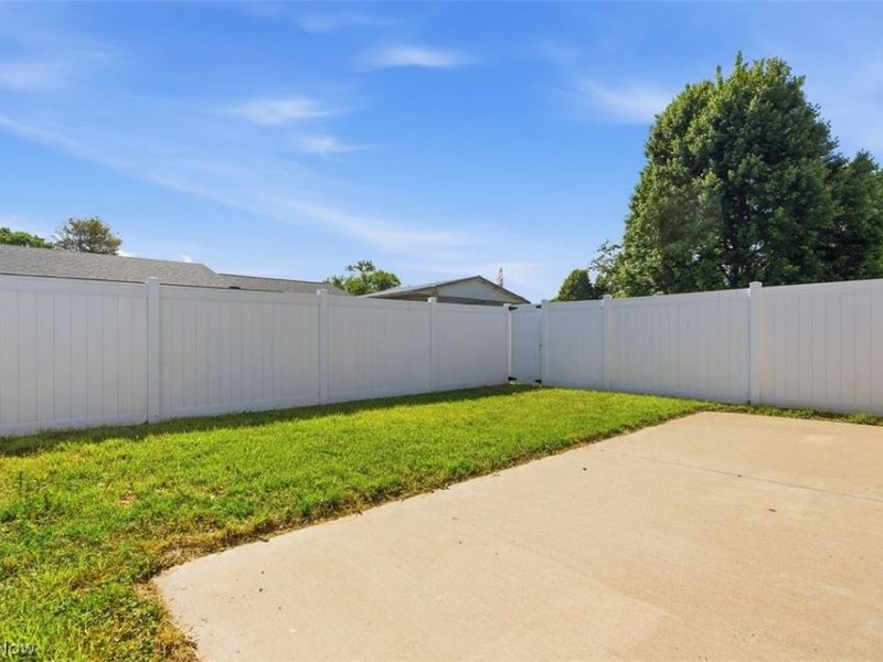 416A Elm Street, Belpre, OH 45714 Photo 24