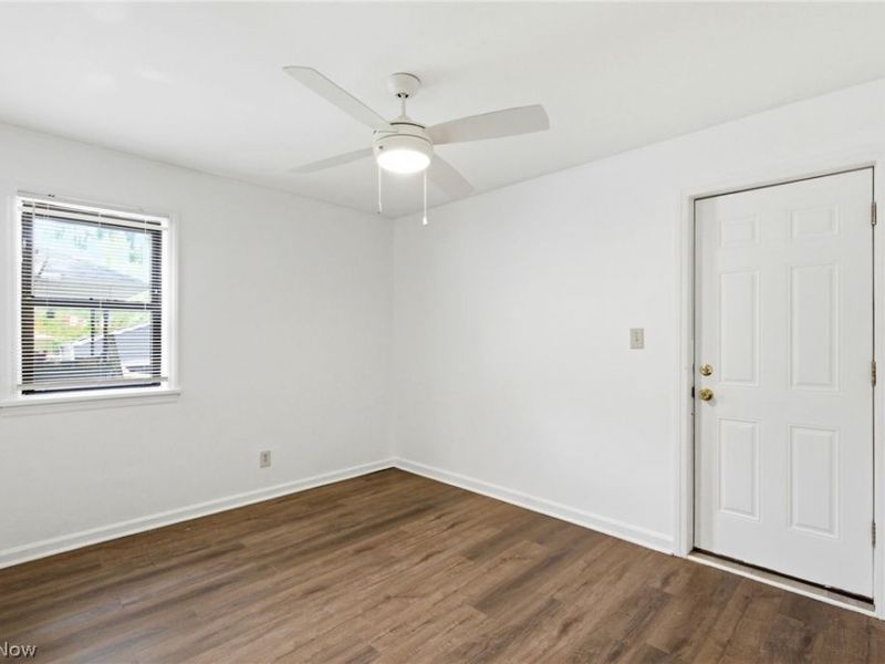 2261 Warren Road, Lakewood, OH 44107 Photo 19