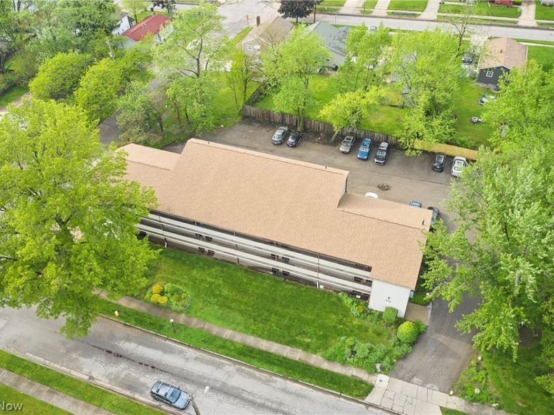 899 Rosamond Avenue, Akron, OH 44307 Photo 24