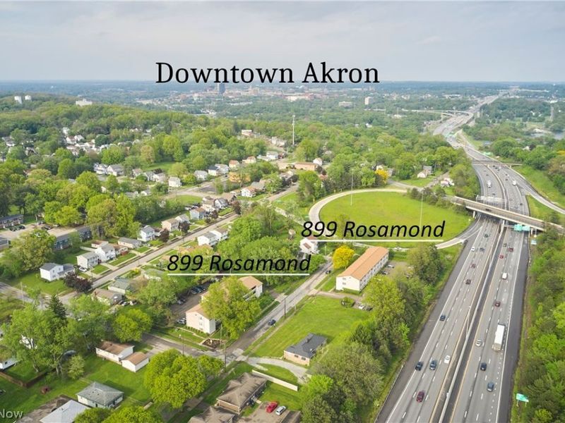 899 Rosamond Avenue, Akron, OH 44307 Photo 6