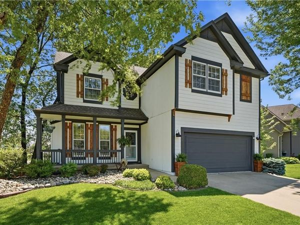 14415 S Summit Street, Olathe, KS 66062