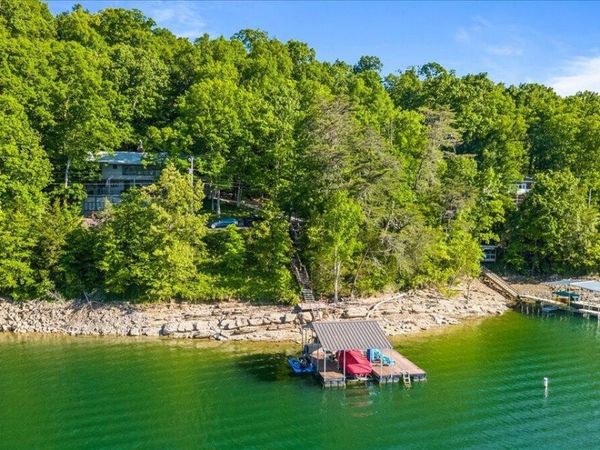 244 Lakeshore Drive, Maynardville, TN 37807
