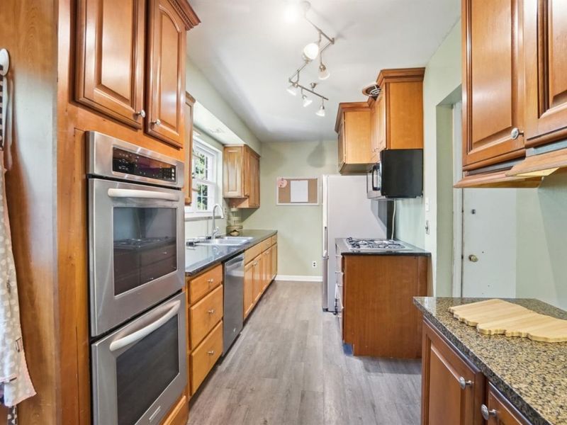 1525 Westview Court, Reading, OH 45215 Photo 11