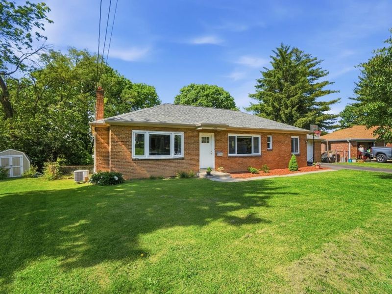 1525 Westview Court, Reading, OH 45215 Photo 2