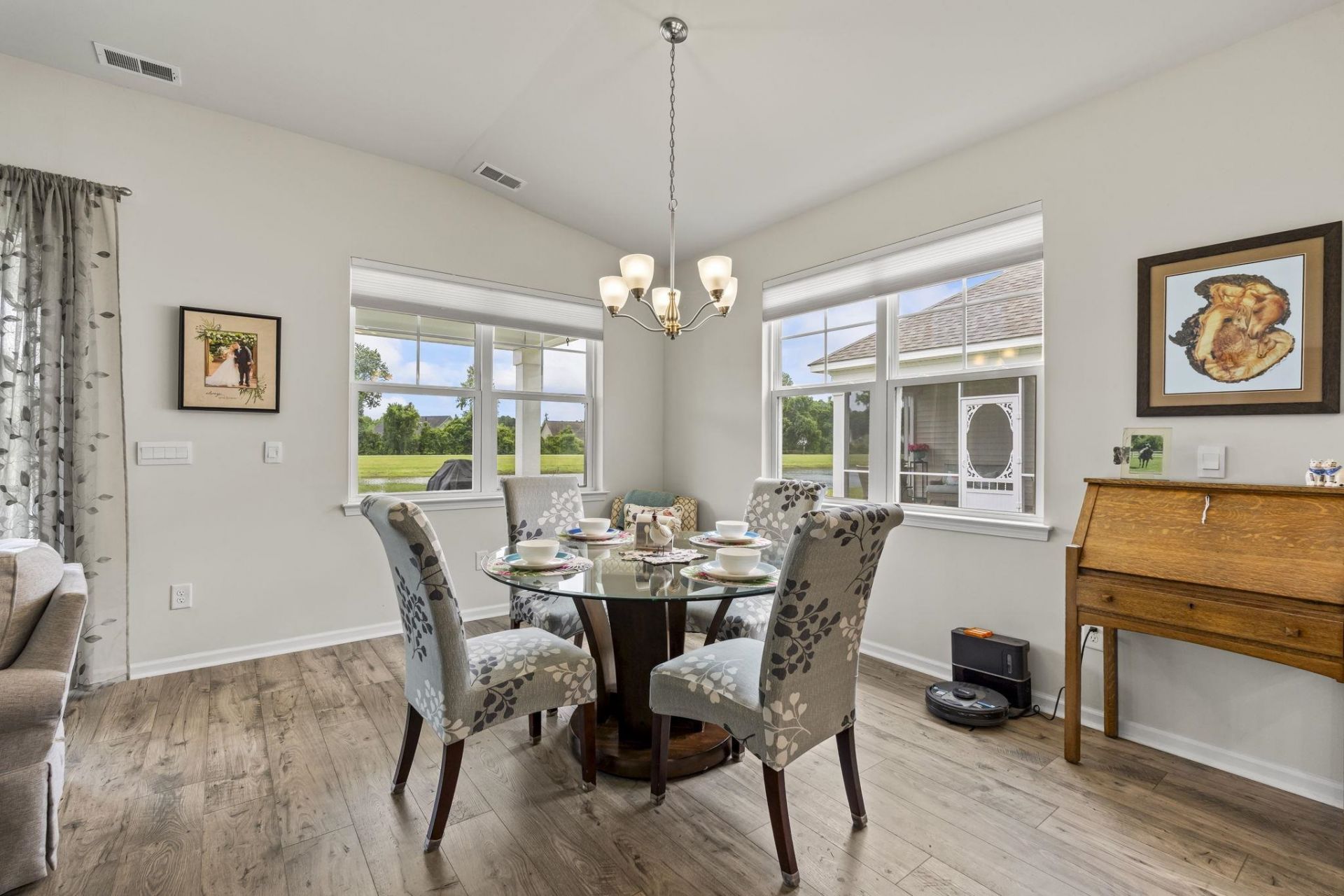 531 Pier Ct.  Photo 12