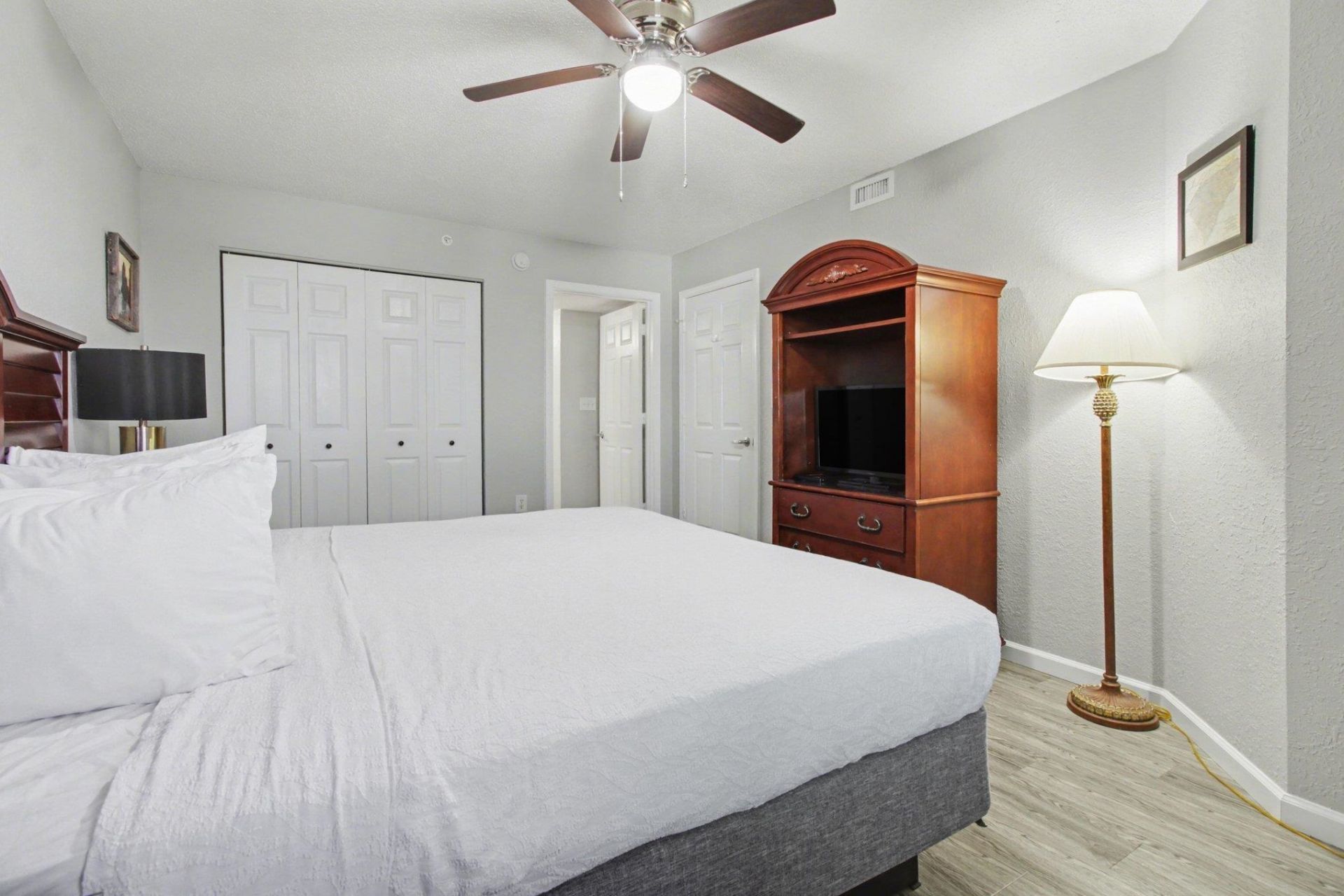 2007 S Ocean Blvd.  Photo 22