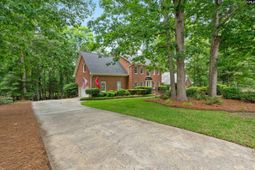 108 Rolling Creek Circle photo 4