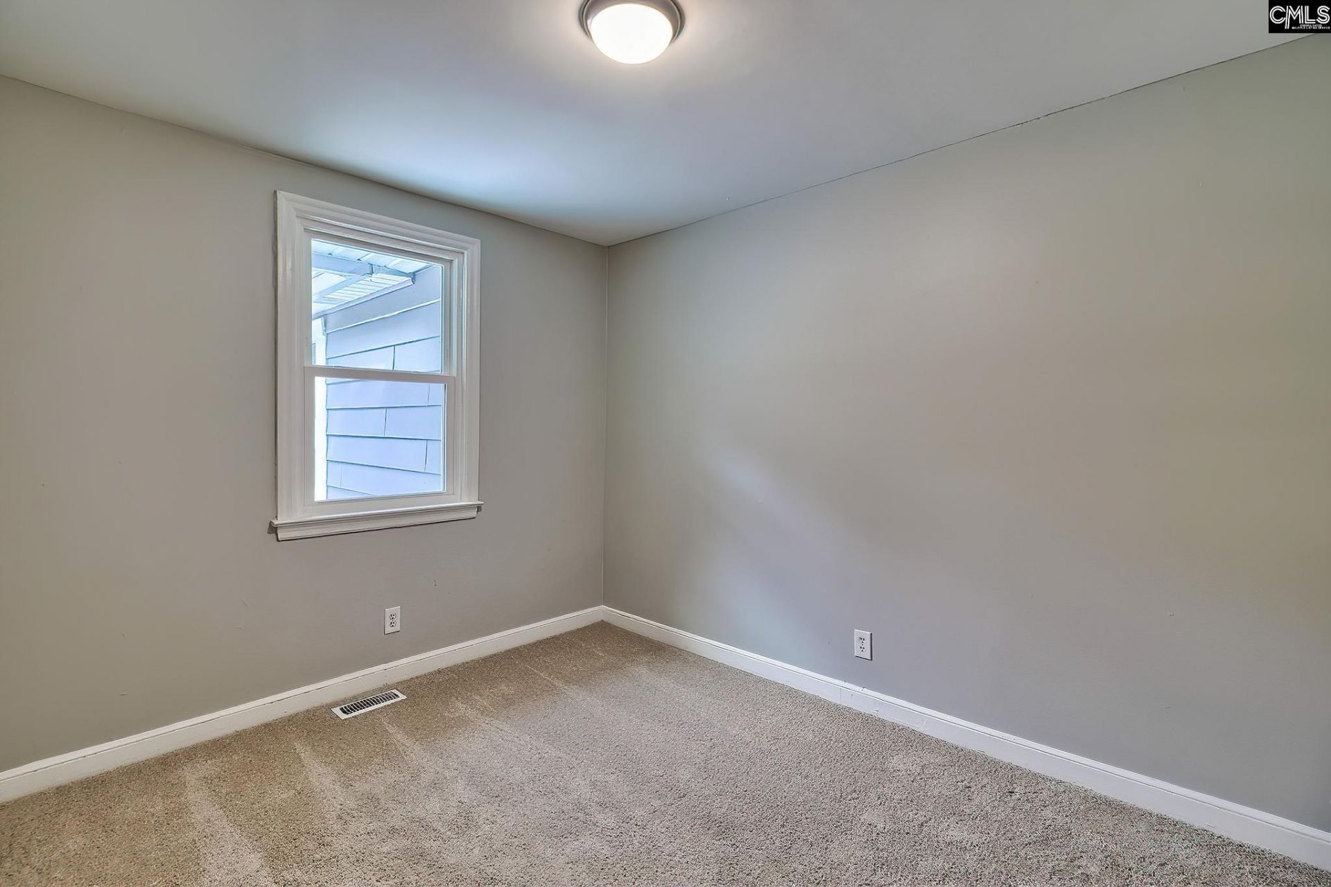 7611 Stephen Street  Photo 24