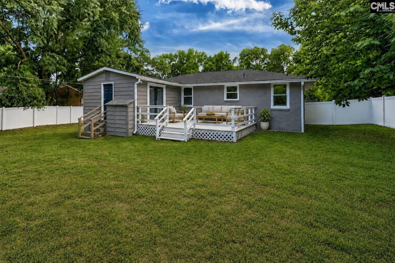7611 Stephen Street  Photo 25