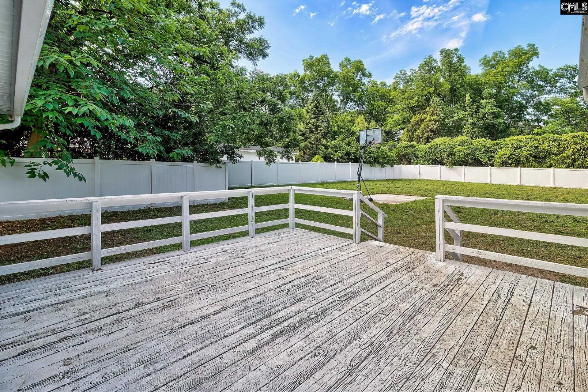 7611 Stephen Street  Photo 28