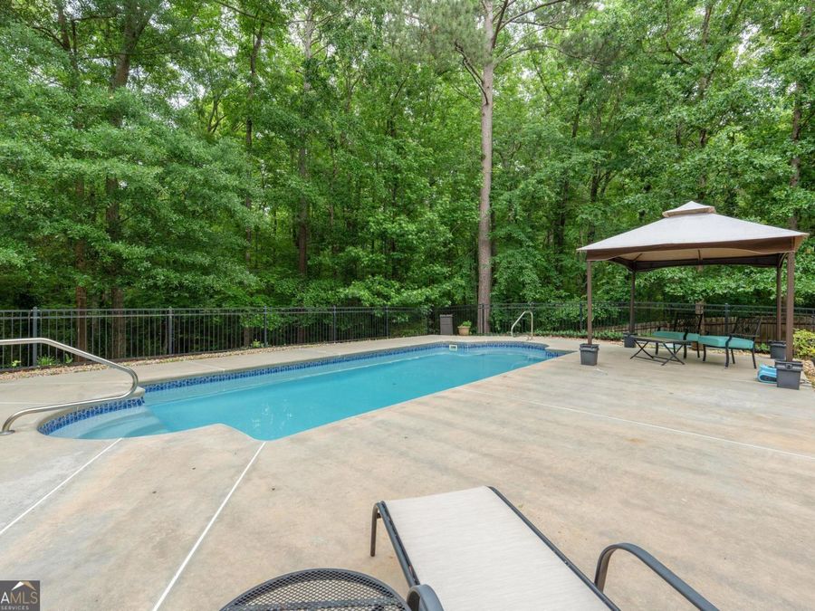 Property Image 46