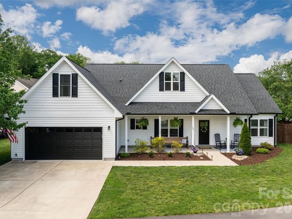 185 Springfield Meadow Drive, Etowah, NC 28729
