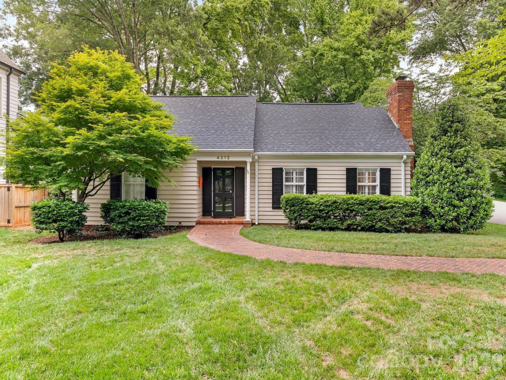 4212 Melchor Avenue, Charlotte, NC 28211 Main Photo
