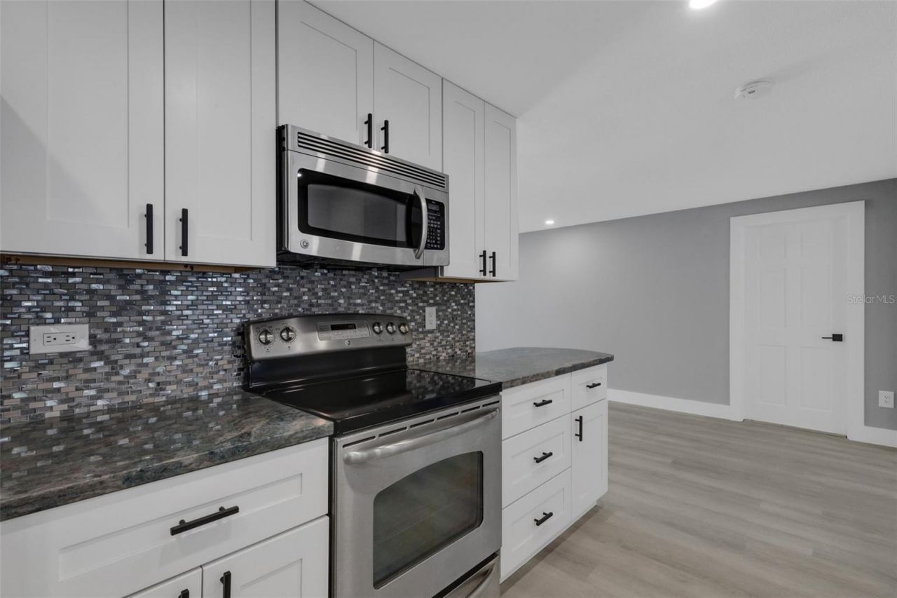 4645 Hunter Ridge Drive , Sarasota, FL 34233 Photo