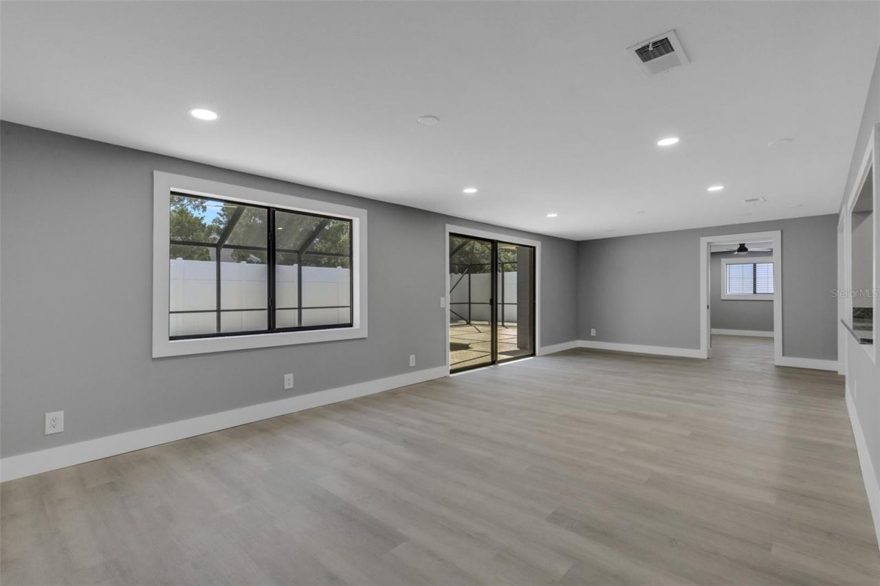 4645 Hunter Ridge Drive , Sarasota, FL 34233 Photo