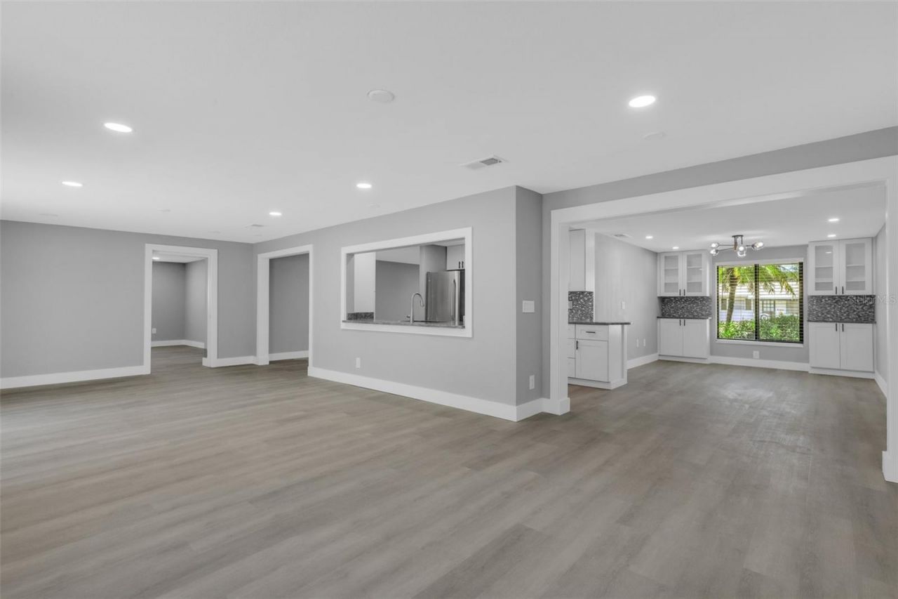 4645 Hunter Ridge Drive , Sarasota, FL 34233 Photo
