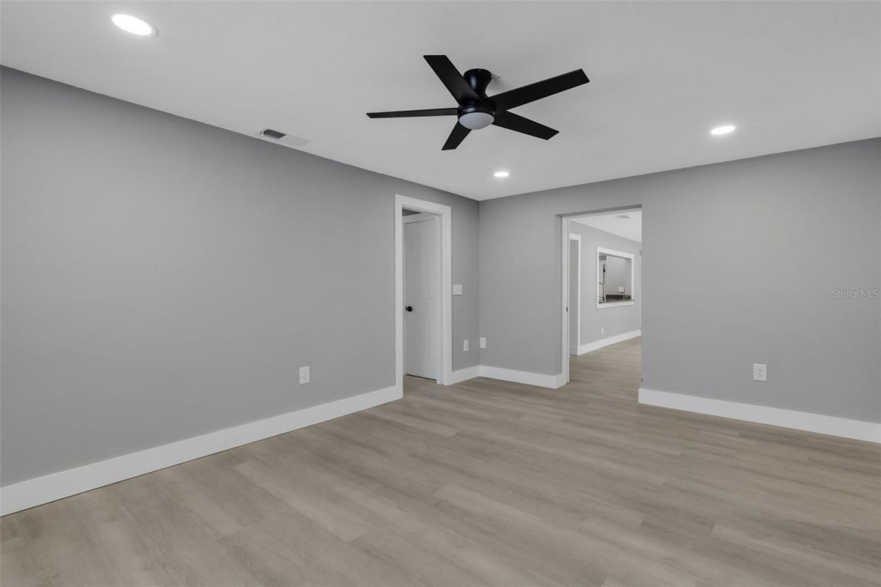4645 Hunter Ridge Drive , Sarasota, FL 34233 Photo