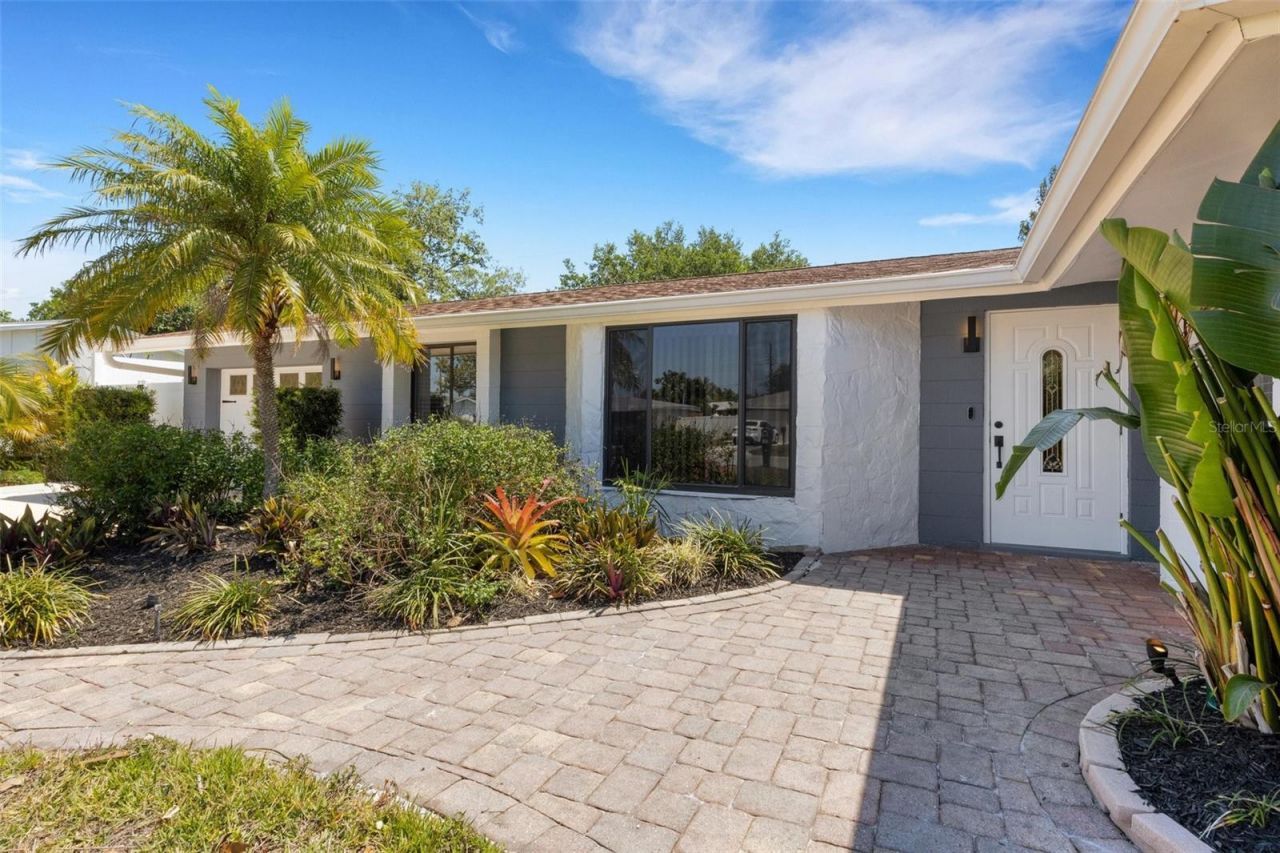 4645 Hunter Ridge Drive , Sarasota, FL 34233 Photo