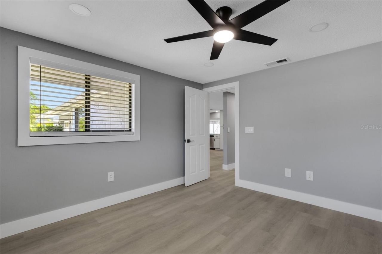4645 Hunter Ridge Drive , Sarasota, FL 34233 Photo