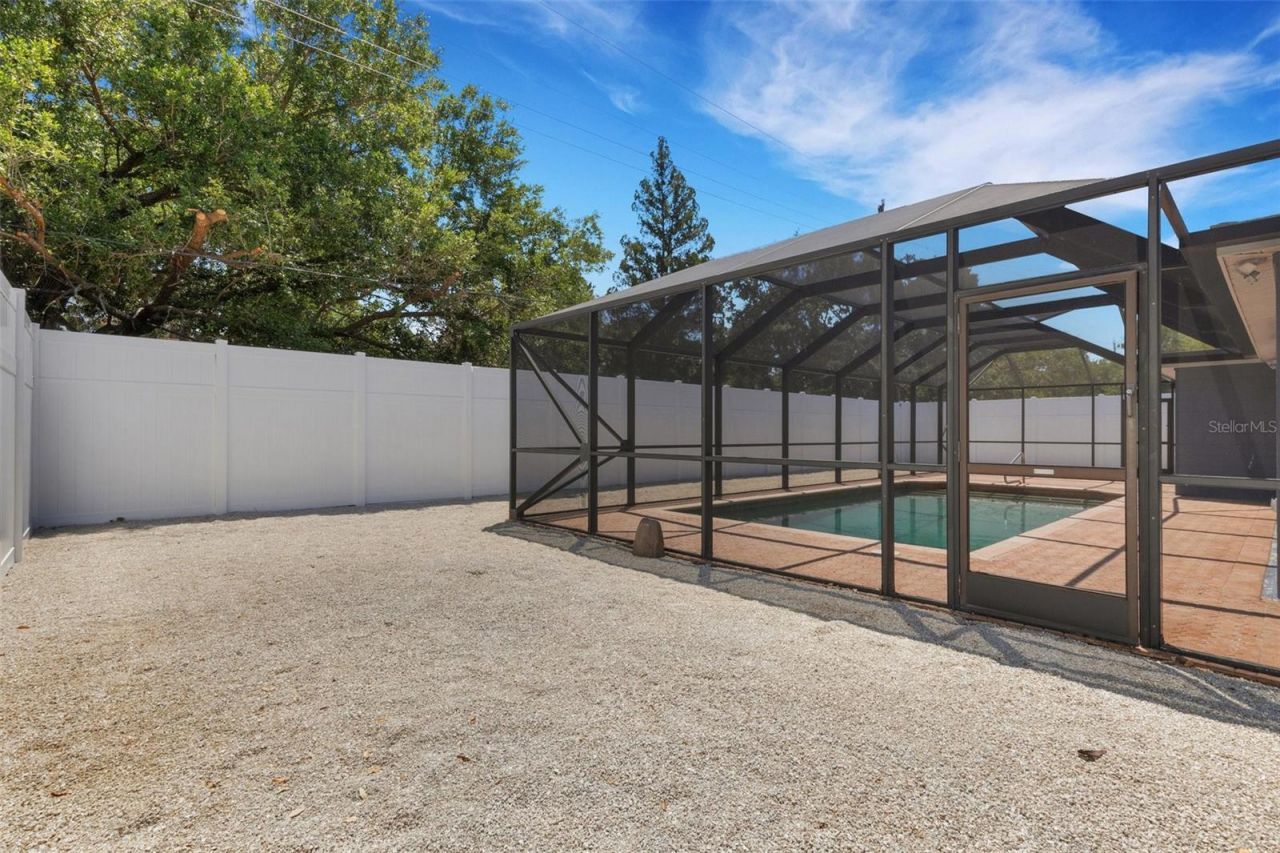 4645 Hunter Ridge Drive , Sarasota, FL 34233 Photo