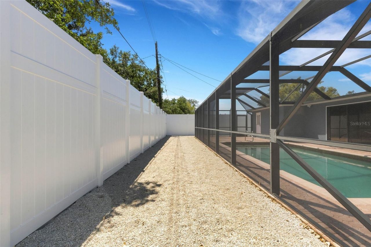4645 Hunter Ridge Drive , Sarasota, FL 34233 Photo