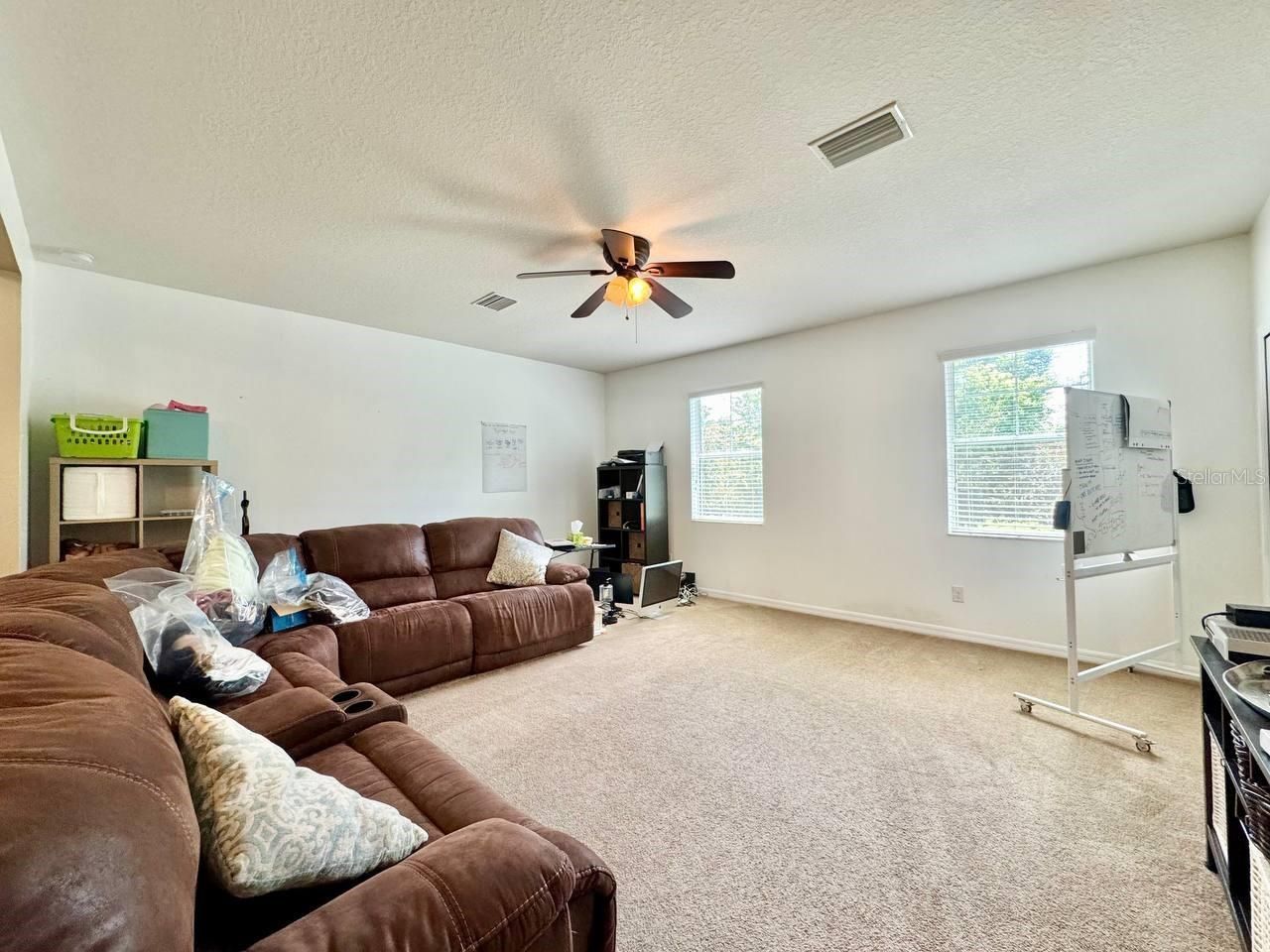 5105 Oakline View Drive , Lithia, FL 33547 Photo