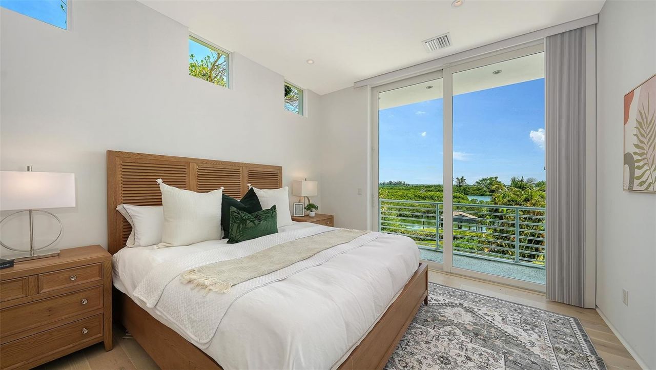 4317 Midnight Pass Road, Sarasota, FL 34242 Photo