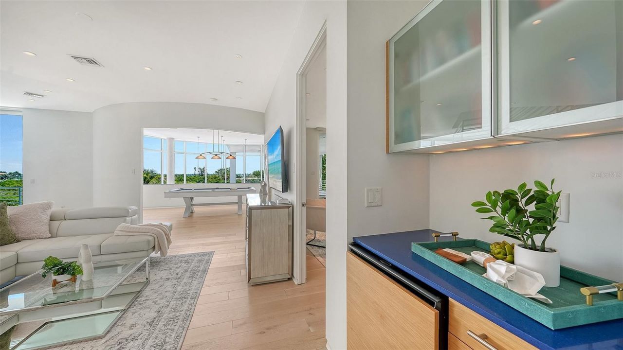 4317 Midnight Pass Road, Sarasota, FL 34242 Photo