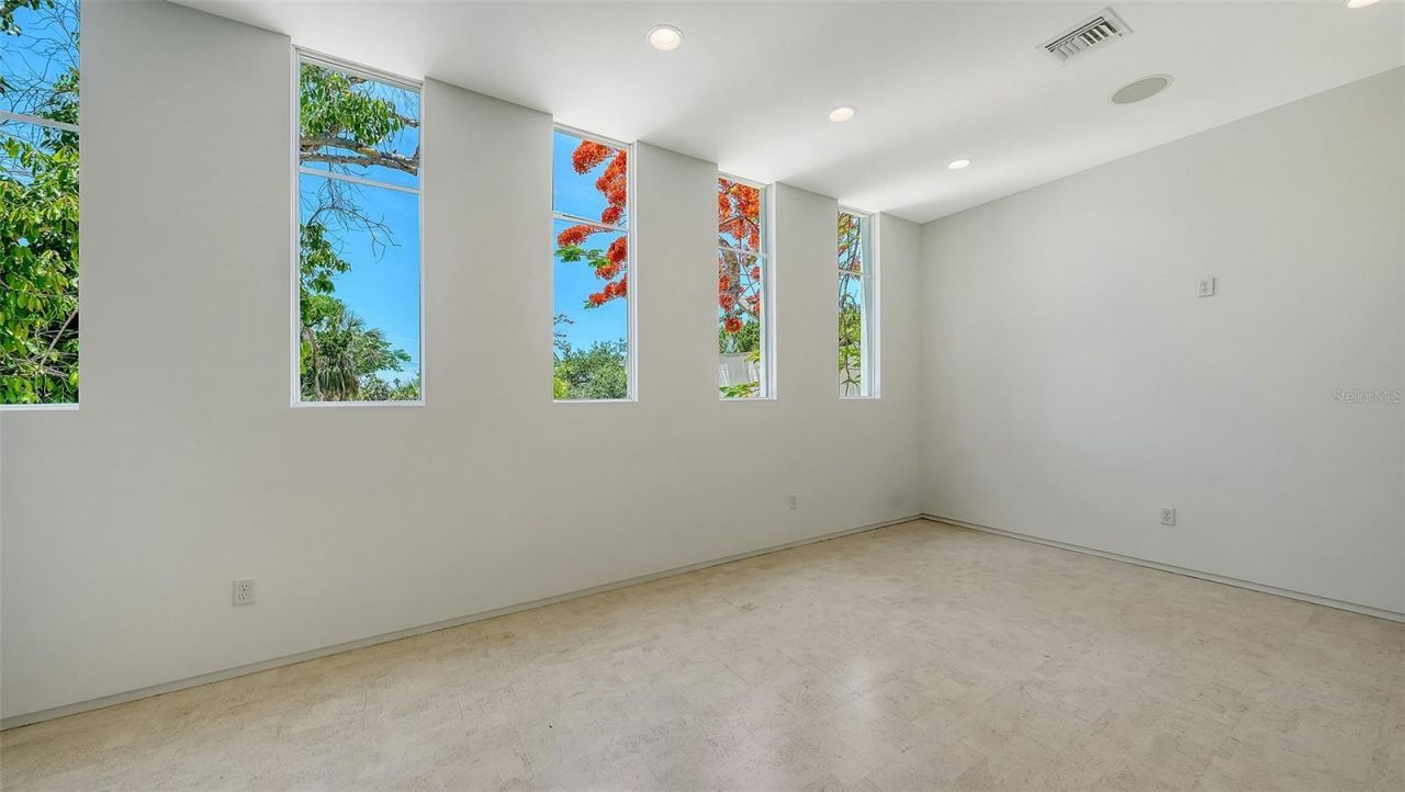 4317 Midnight Pass Road, Sarasota, FL 34242 Photo