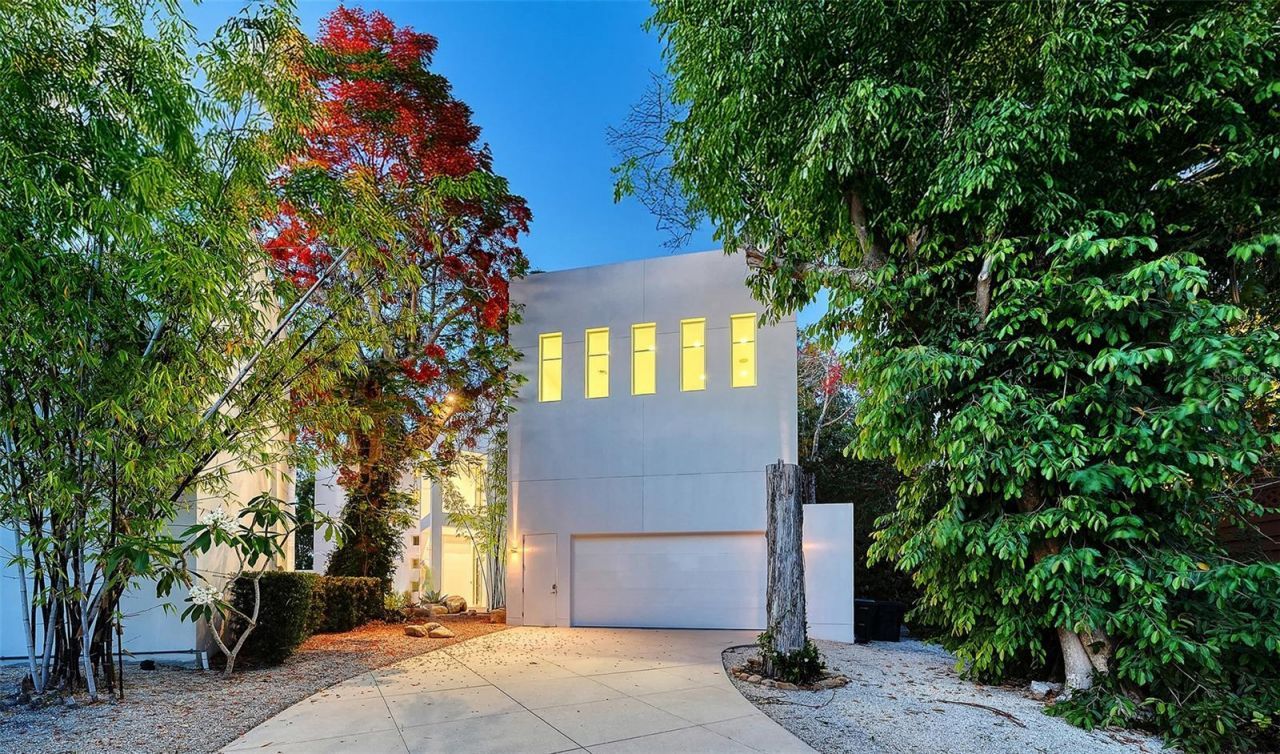 4317 Midnight Pass Road, Sarasota, FL 34242 Photo