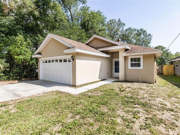 31080 LOCHMORE CIRCLE , SORRENTO, FL 32776
