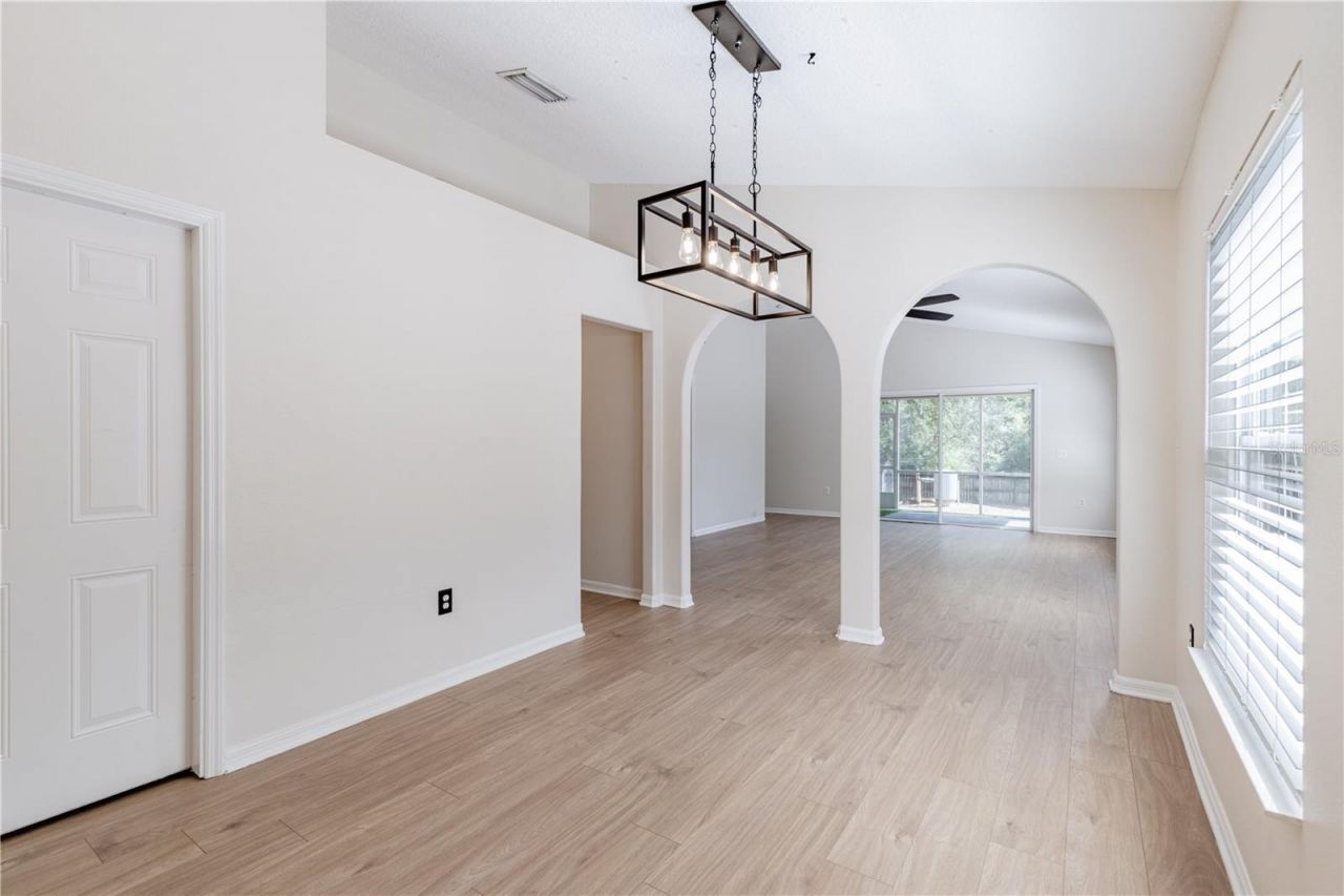 31080 Lochmore Circle , Sorrento, FL 32776 Photo
