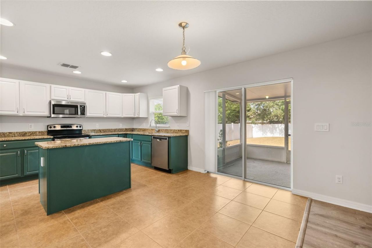 611 Del Pilar Drive, Groveland, FL 34736 Photo
