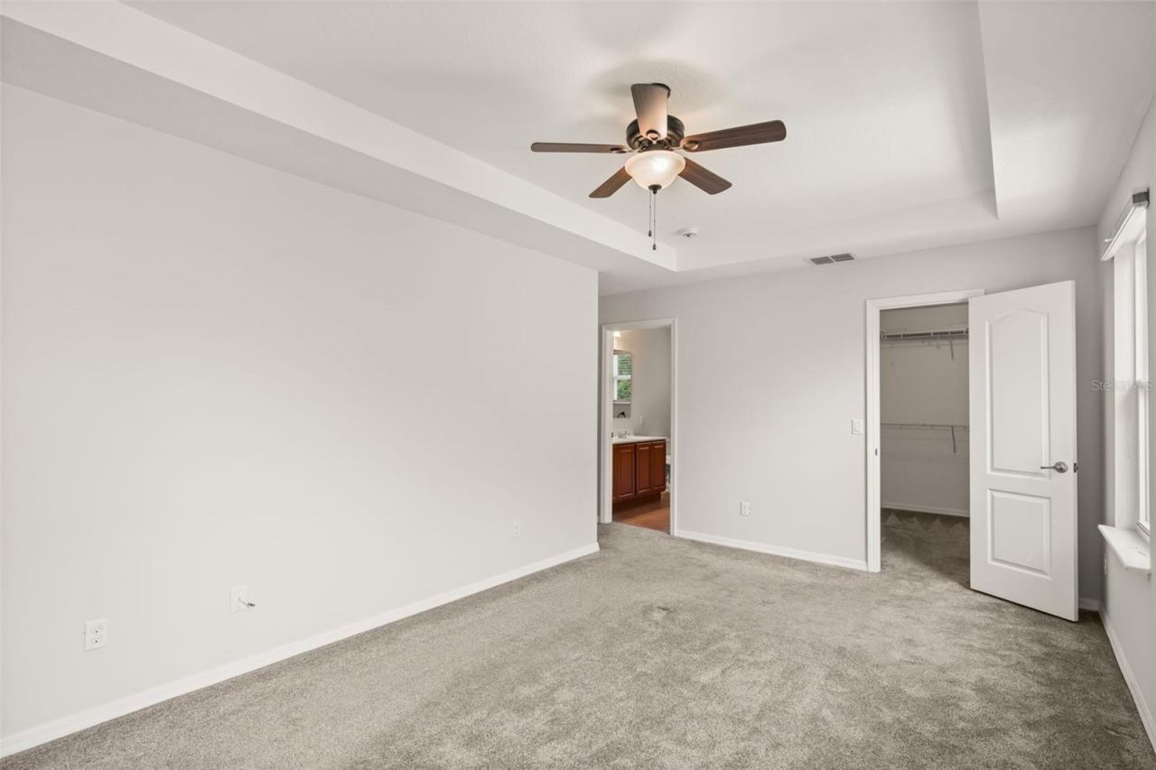 611 Del Pilar Drive, Groveland, FL 34736 Photo