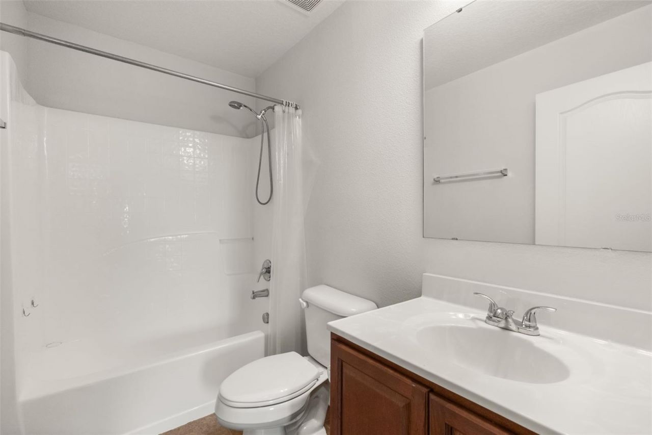 611 Del Pilar Drive, Groveland, FL 34736 Photo