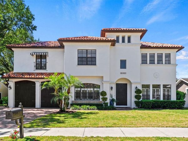 3114 W BAY VILLA AVENUE , TAMPA, FL 33611