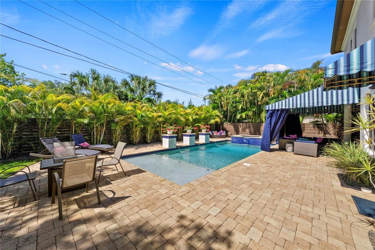 3114 W Bay Villa Avenue, Tampa, FL 33611 Photo