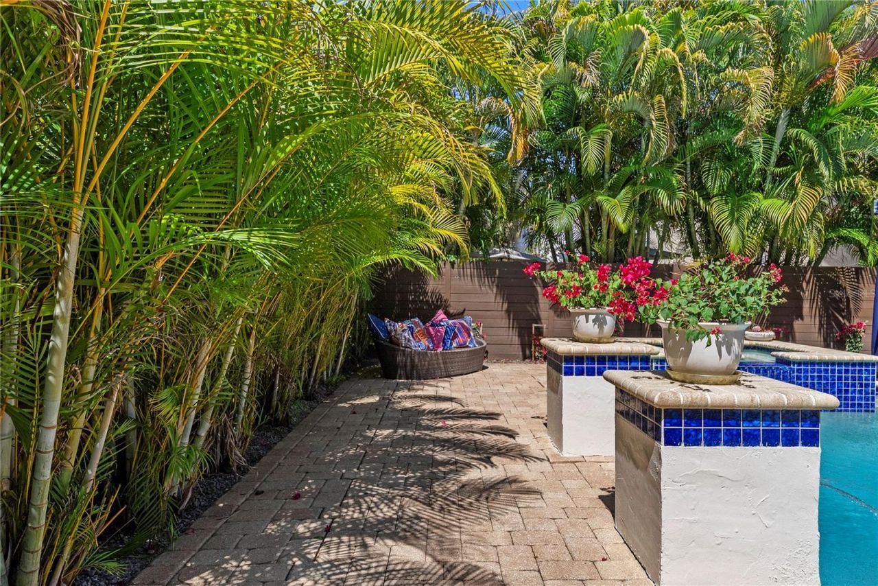 3114 W Bay Villa Avenue, Tampa, FL 33611 Photo