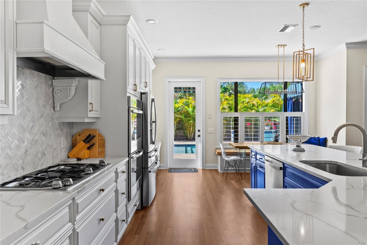 3114 W Bay Villa Avenue, Tampa, FL 33611 Photo