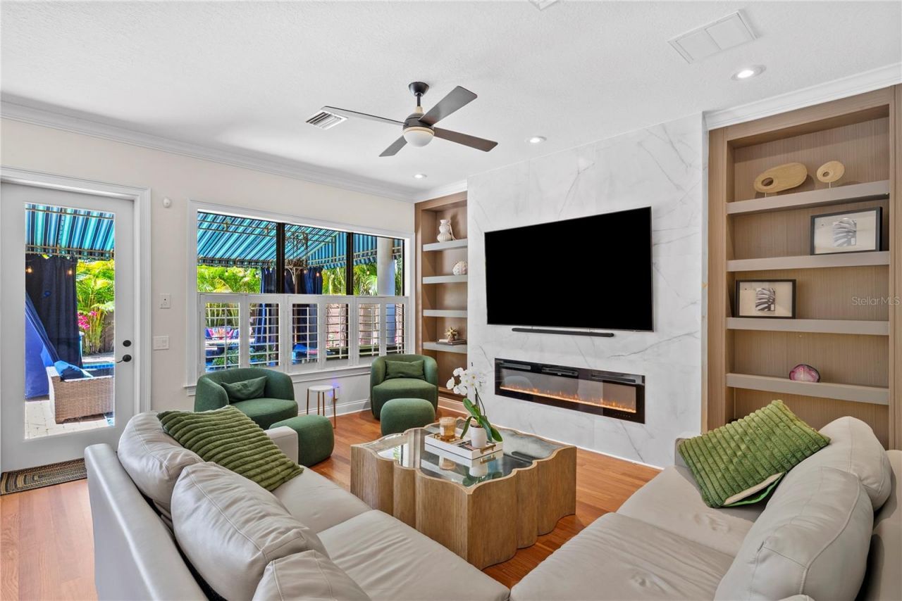 3114 W Bay Villa Avenue, Tampa, FL 33611 Photo