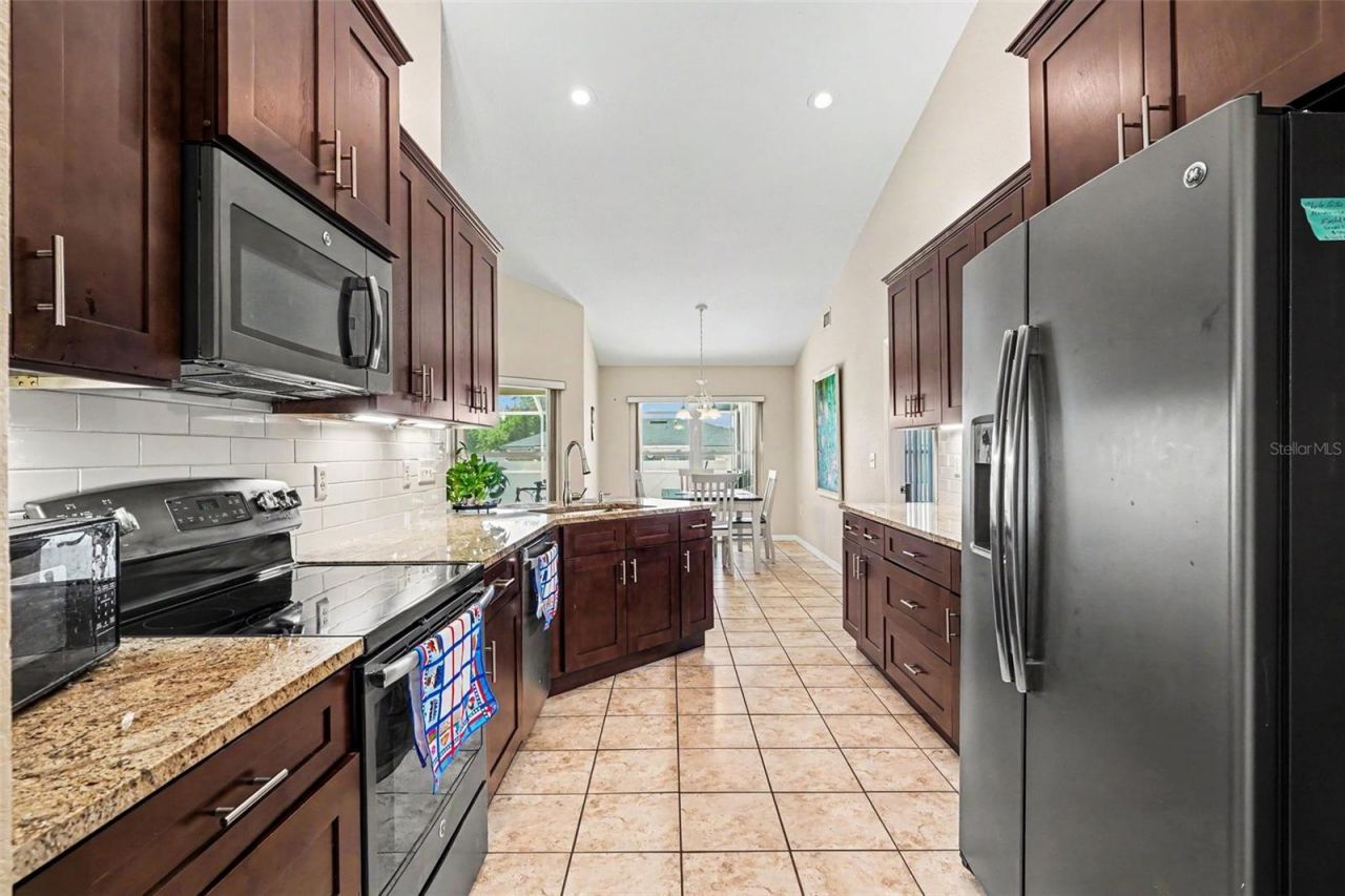 113 Shaddock Drive , Auburndale, FL 33823 Photo