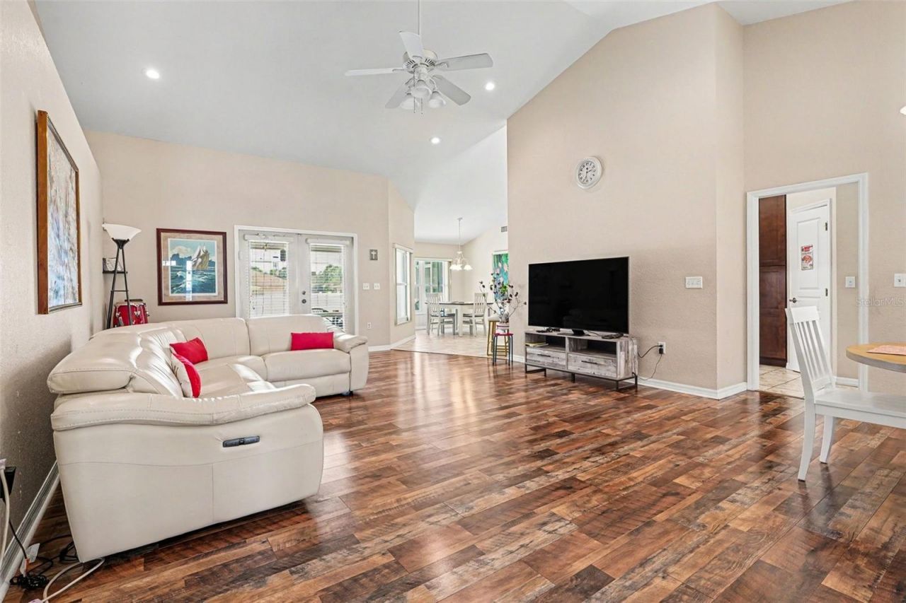 113 Shaddock Drive , Auburndale, FL 33823 Photo