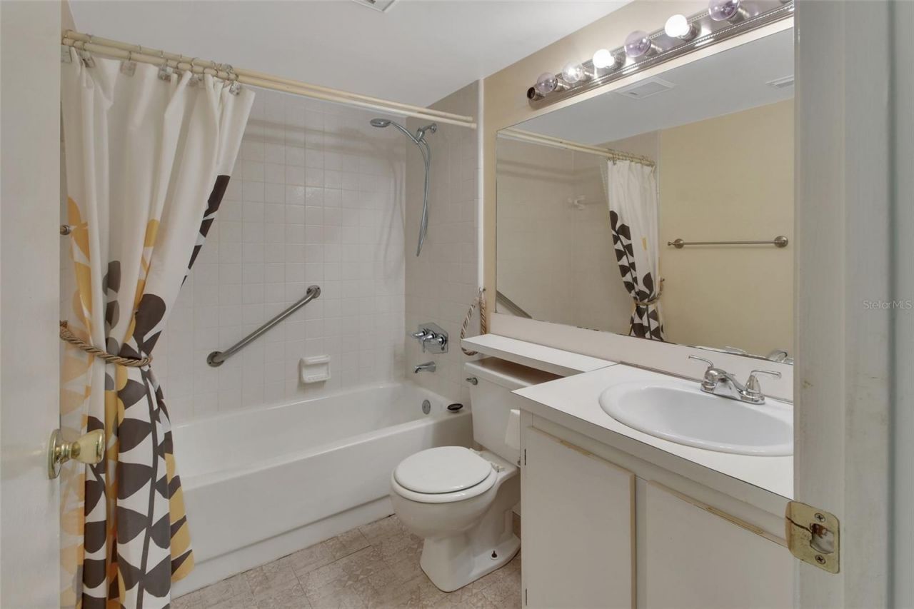 1224 S Pine Ridge Circle, Unit 24, Sanford, FL 32773 Photo