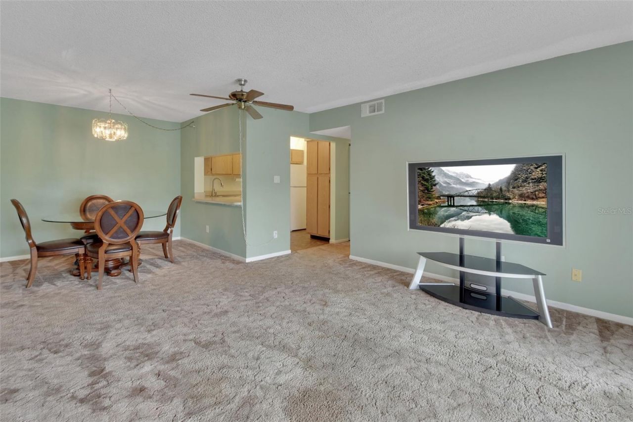 1224 S Pine Ridge Circle, Unit 24, Sanford, FL 32773 Photo