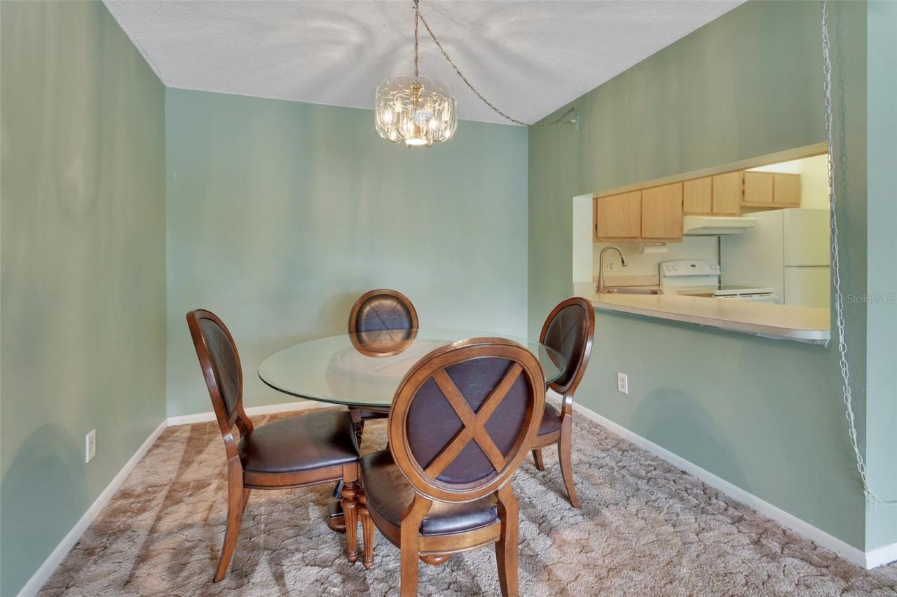 1224 S Pine Ridge Circle, Unit 24, Sanford, FL 32773 Photo