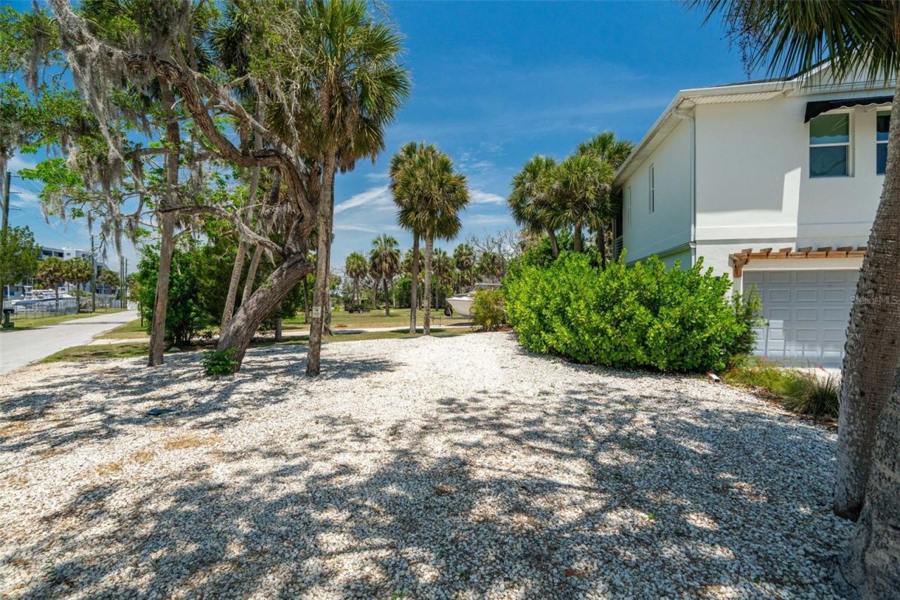 4817 Limestone Drive , Port Richey, FL 34668 Photo