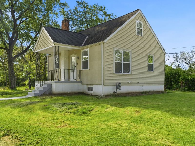 1706 Schilling Lane, Columbus, OH 43223 Photo 3